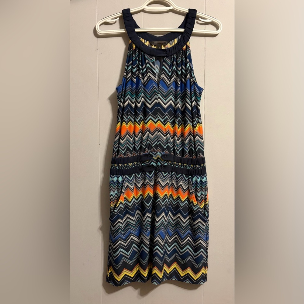 BCBG MaxAZRIA Chevron Zigzag Sleeveless Dress in Navy, Orange & Teal